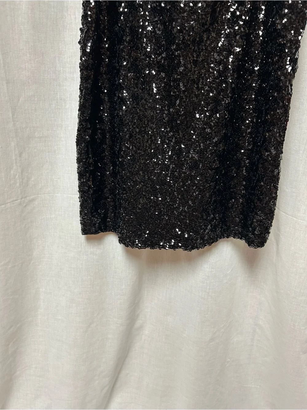 Black sequins formal pencil skirt appears all sequins in place. XL
